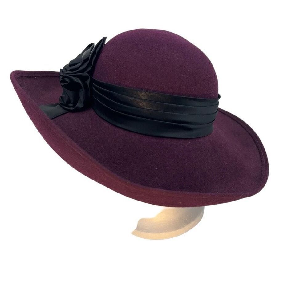 Michael Howard 100%  wool Burgundy